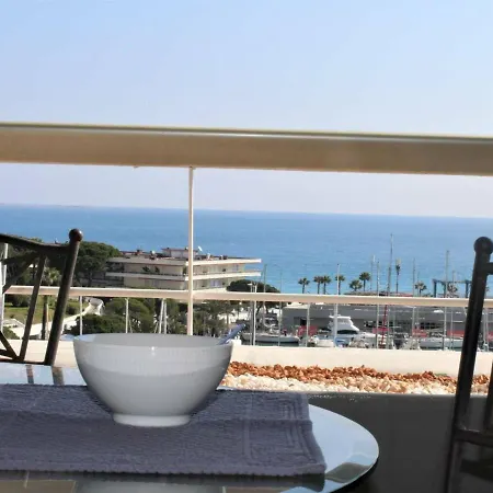 Apartment Calme, Climatise Et Equipe Avec Terrasse Vue - 2 Couchages - Fr-1-252a-67 *